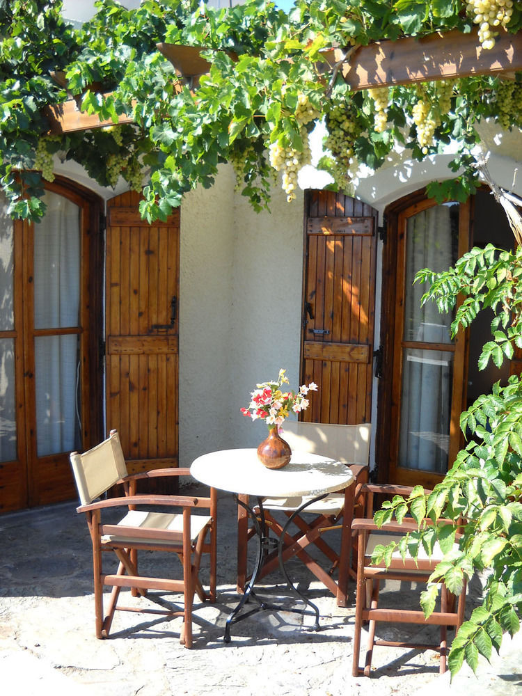 Porto Heli Apartments Palekastro Exterior photo